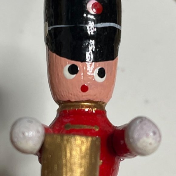 VTG Wooden Drummer Christmas Ornament Avon Gift Collection 3.25" - Picture 10 of 15